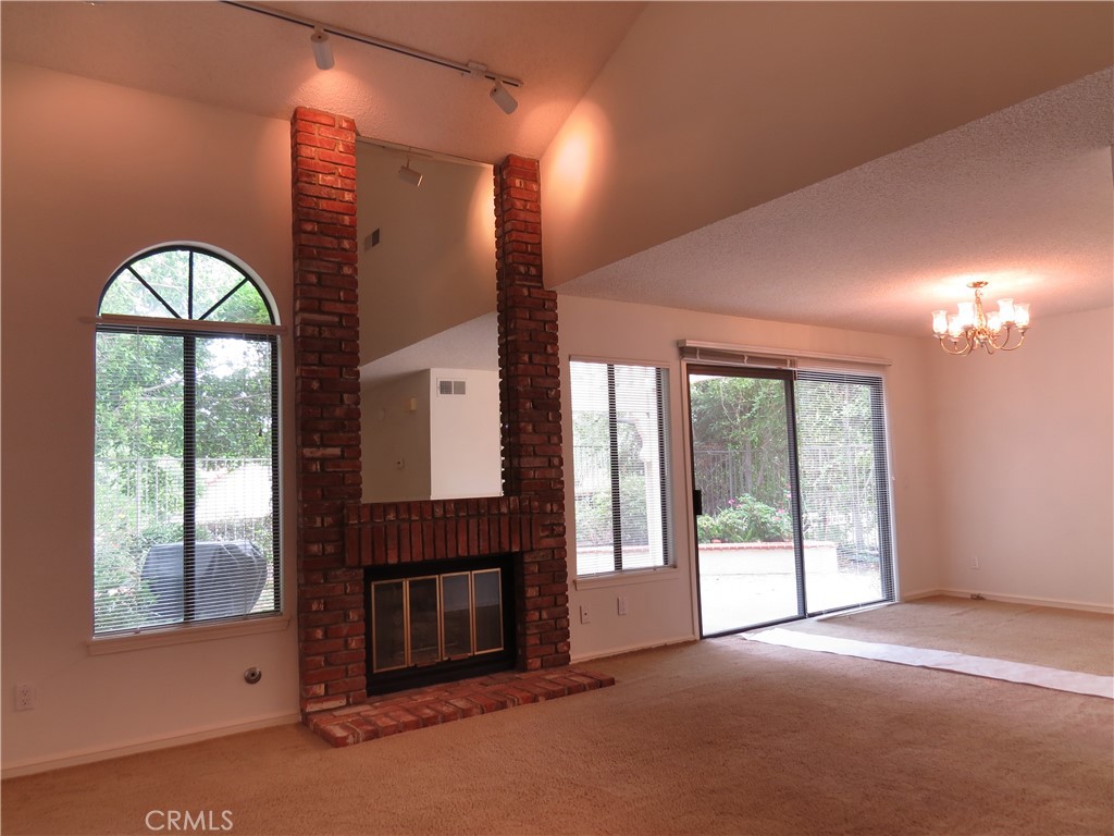 19424 Crystal Ridge Lane Porter Ranch, CA 91326 - Photo 7 of 27