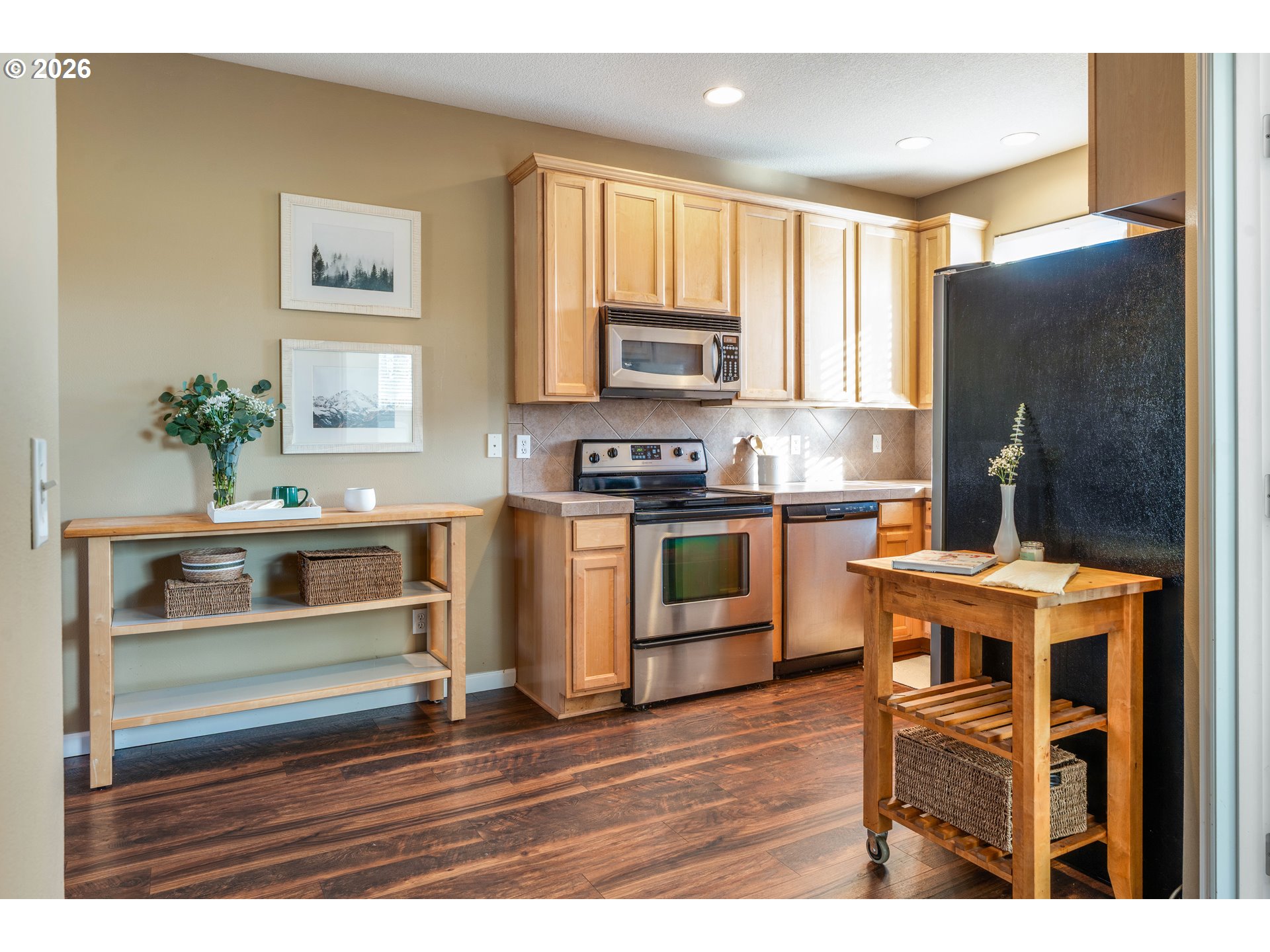 14212 Southeast Oregon Trail Drive Clackamas, OR 97015 - Photo 12 of 38