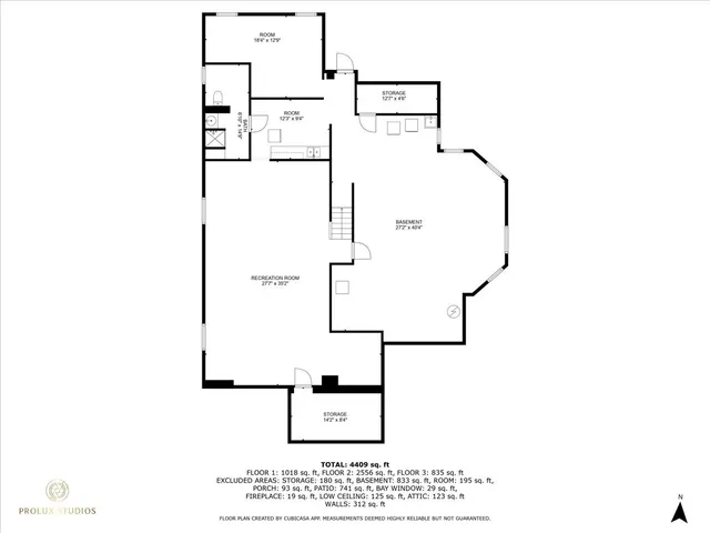 a black and white photo of a picture