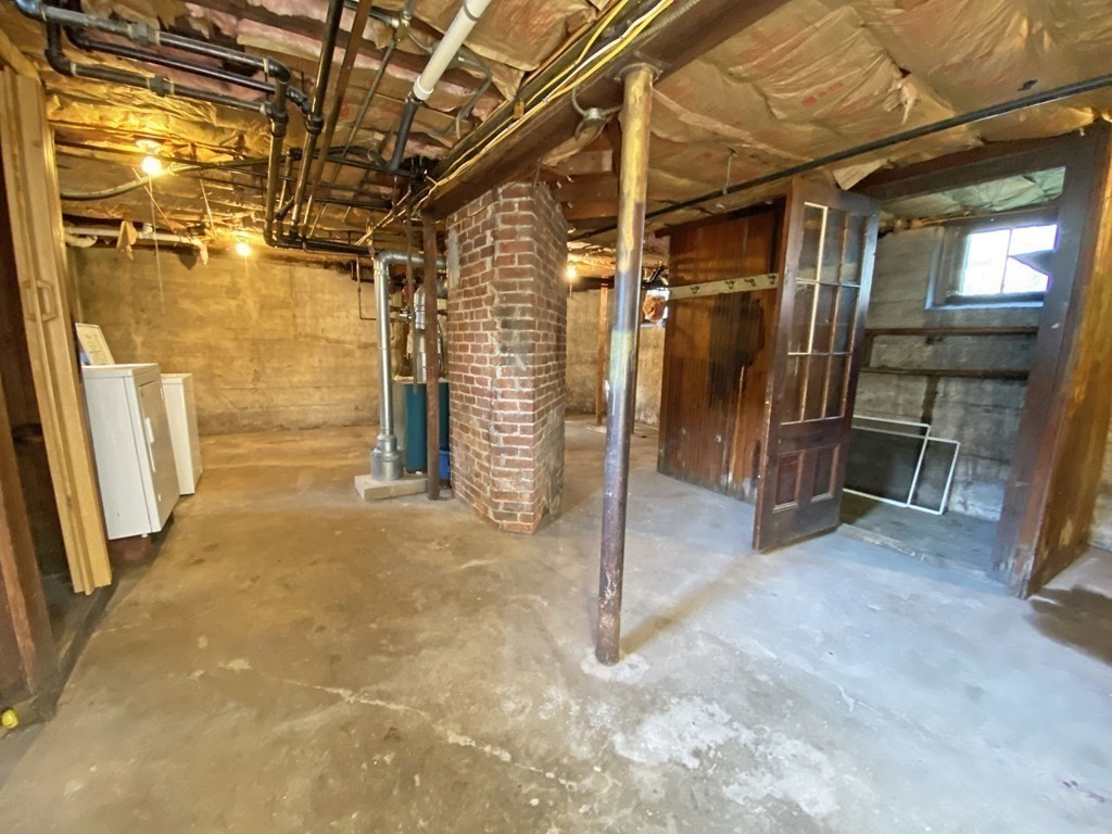 435 Albemarle Road Newton, MA 02460 - Photo 15 of 23