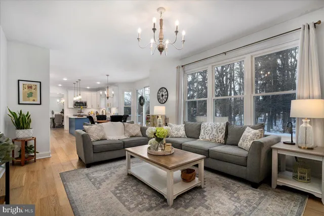 $900,000 | 1 Steeplechase Drive, Doylestown, PA 18901