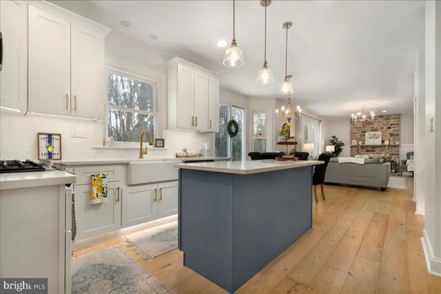 $900,000 | 1 Steeplechase Drive, Doylestown, PA 18901