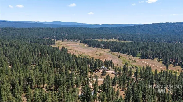 $453,000 | 8 Hopkins Drive, Idaho City, ID 83631
