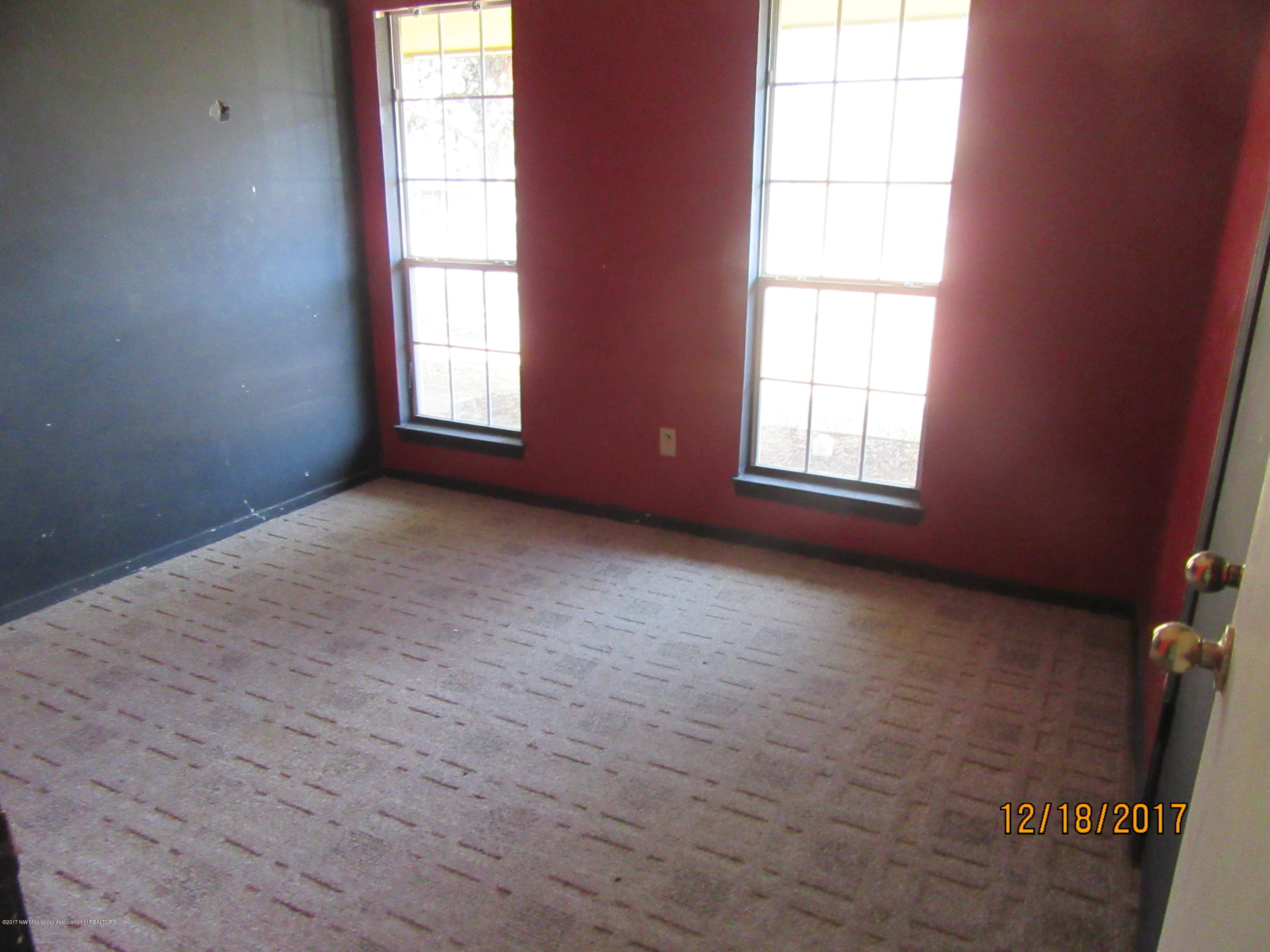 6545 Yorkshire Road Horn Lake, MS 38637 - Photo 4 of 12 BR 3