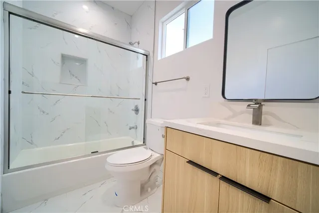 $4,950 | 259 South Ave 54, Unit 1/2, Los Angeles, CA 90042