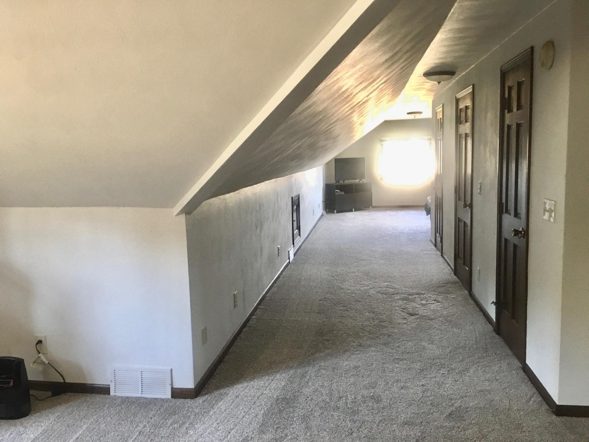 256 Spring Creek Road Rockford, IL 61114 - Photo 21 of 29 a view of hallway