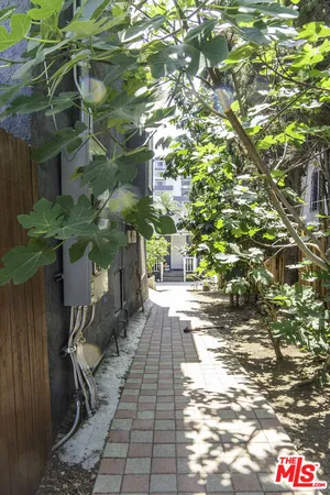 $2,995 | 348 1/2 Laveta Terrace, Los Angeles, CA 90026