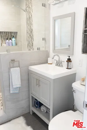 $2,995 | 348 1/2 Laveta Terrace, Los Angeles, CA 90026