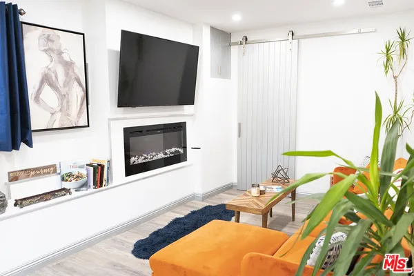 $2,995 | 348 1/2 Laveta Terrace, Los Angeles, CA 90026