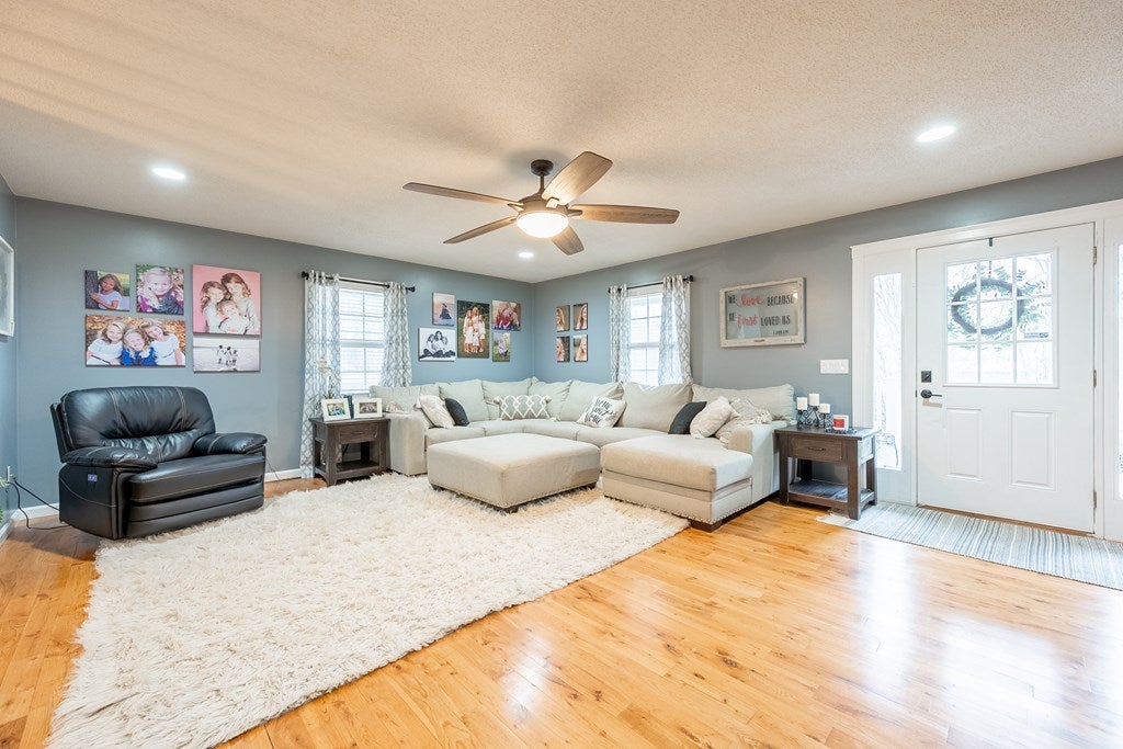 835 Ivanhoe Road Max Meadows, VA 24360 - Photo 14 of 75 Gallery Image 14