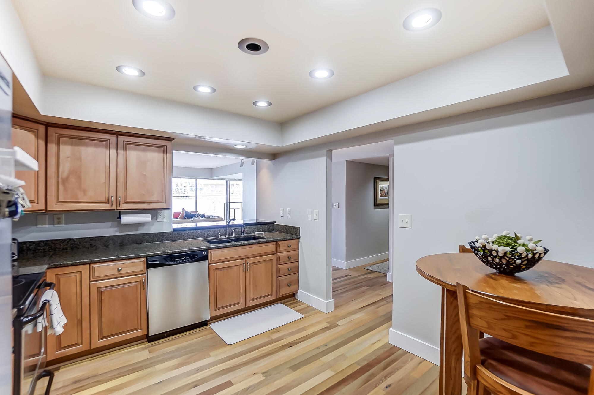 1 Riverside Place, Unit 106 Covington, KY 41011 - Photo 8 of 45 Gallery Image 8