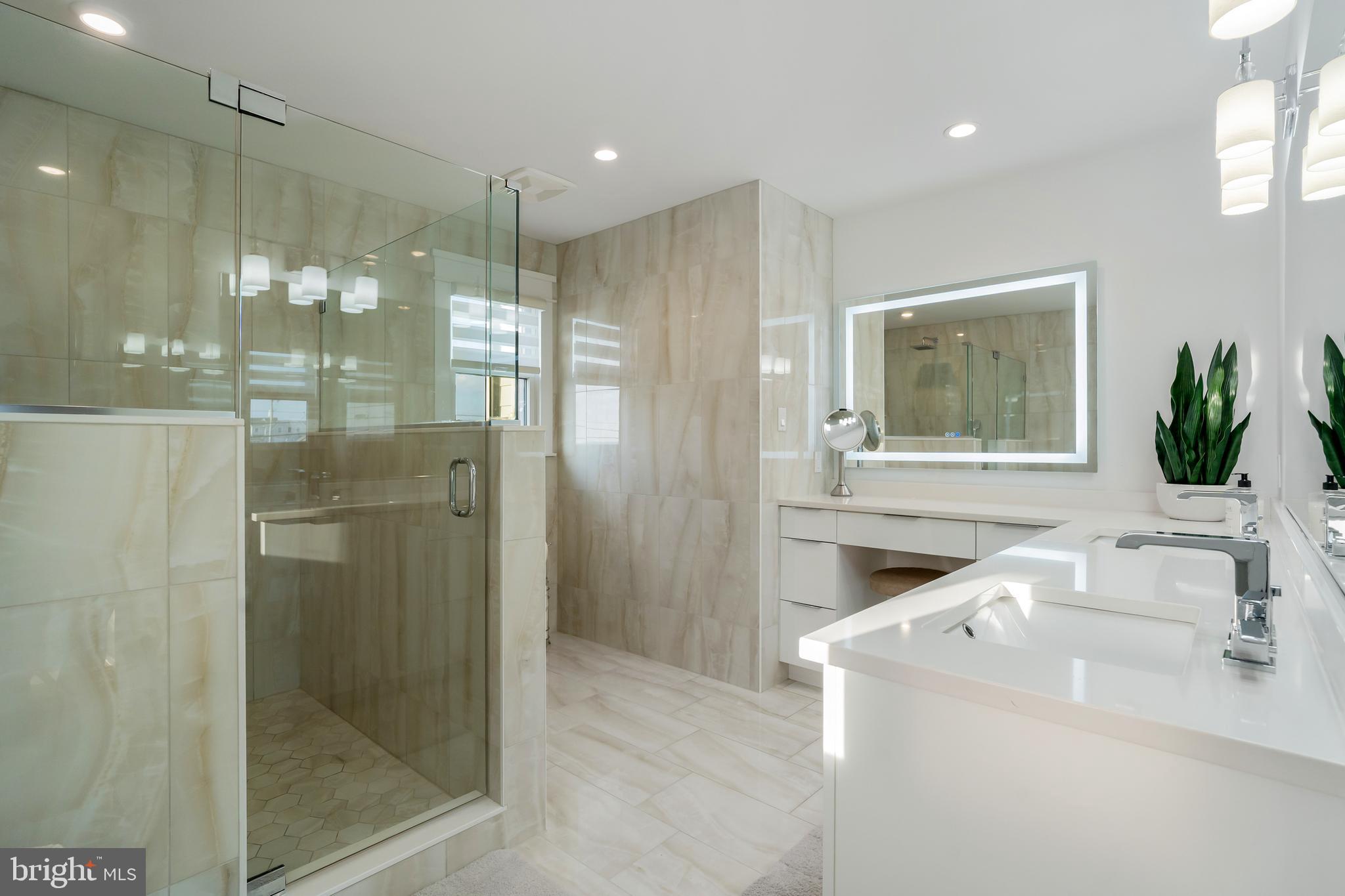 901 South Commonwealth Avenue, Unit SOUTH Strathmere, NJ 08248 - Photo 32 of 66 Primary Bathroom