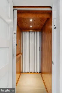 $2,639,000 | 901 South Commonwealth Avenue, Unit SOUTH, Strathmere, NJ 08248