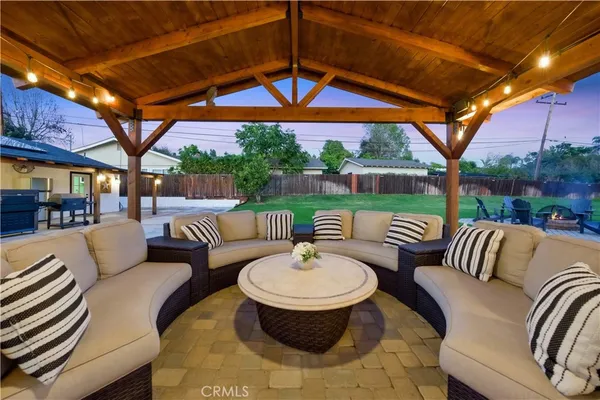 $1,885,000 | 9524 La Serna Drive, Whittier, CA 90605