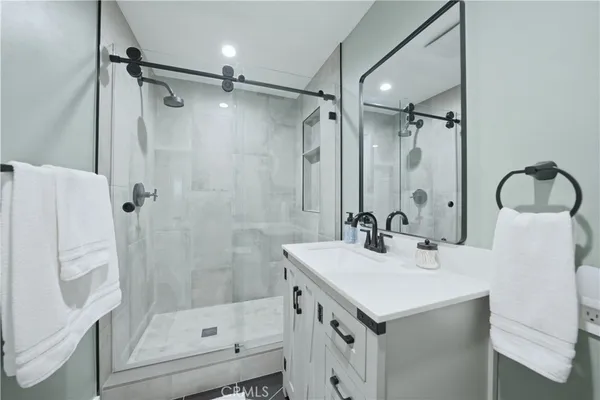 $1,885,000 | 9524 La Serna Drive, Whittier, CA 90605