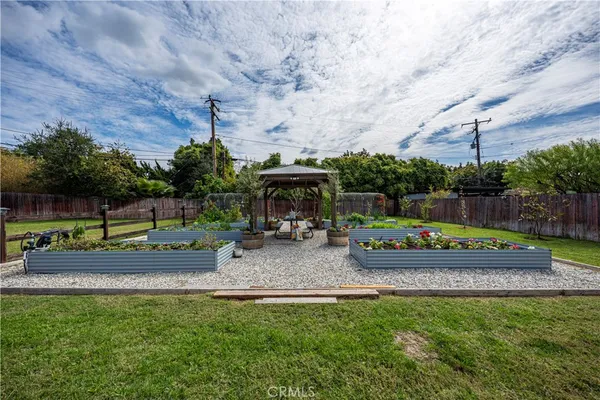 $1,885,000 | 9524 La Serna Drive, Whittier, CA 90605