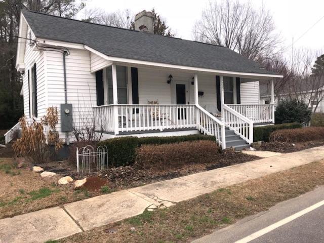 1207 Roberdell Road Rockingham, NC 28379 - Photo 1 of 1 1207 Roberdel Road Front Pic