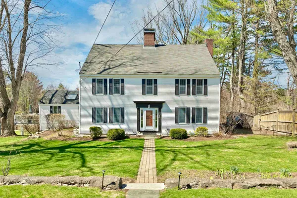 $699,900 | 247 Meredith Center Road, Meredith, NH 03253