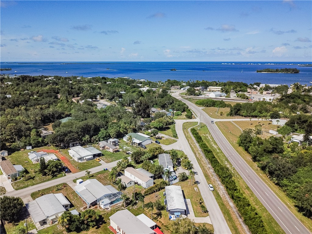 301 Valencia Street Sebastian, FL 32958 - Photo 6 of 29 a view of a city
