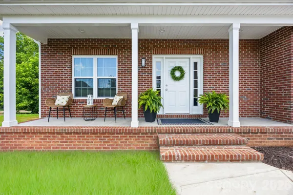 $574,500 | 2630 Polo Lane, Maiden, NC 28650