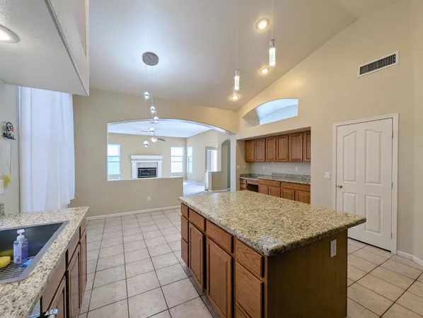 $3,098 | 12417 West Encanto Boulevard, Avondale, AZ 85392