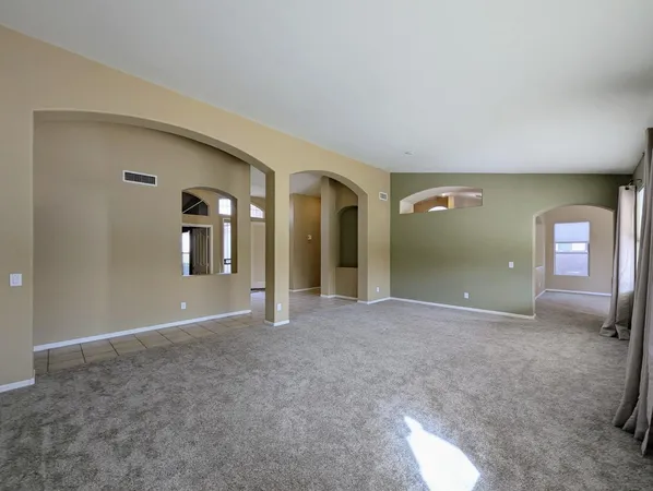 $3,098 | 12417 West Encanto Boulevard, Avondale, AZ 85392