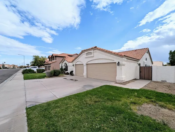 $3,098 | 12417 West Encanto Boulevard, Avondale, AZ 85392
