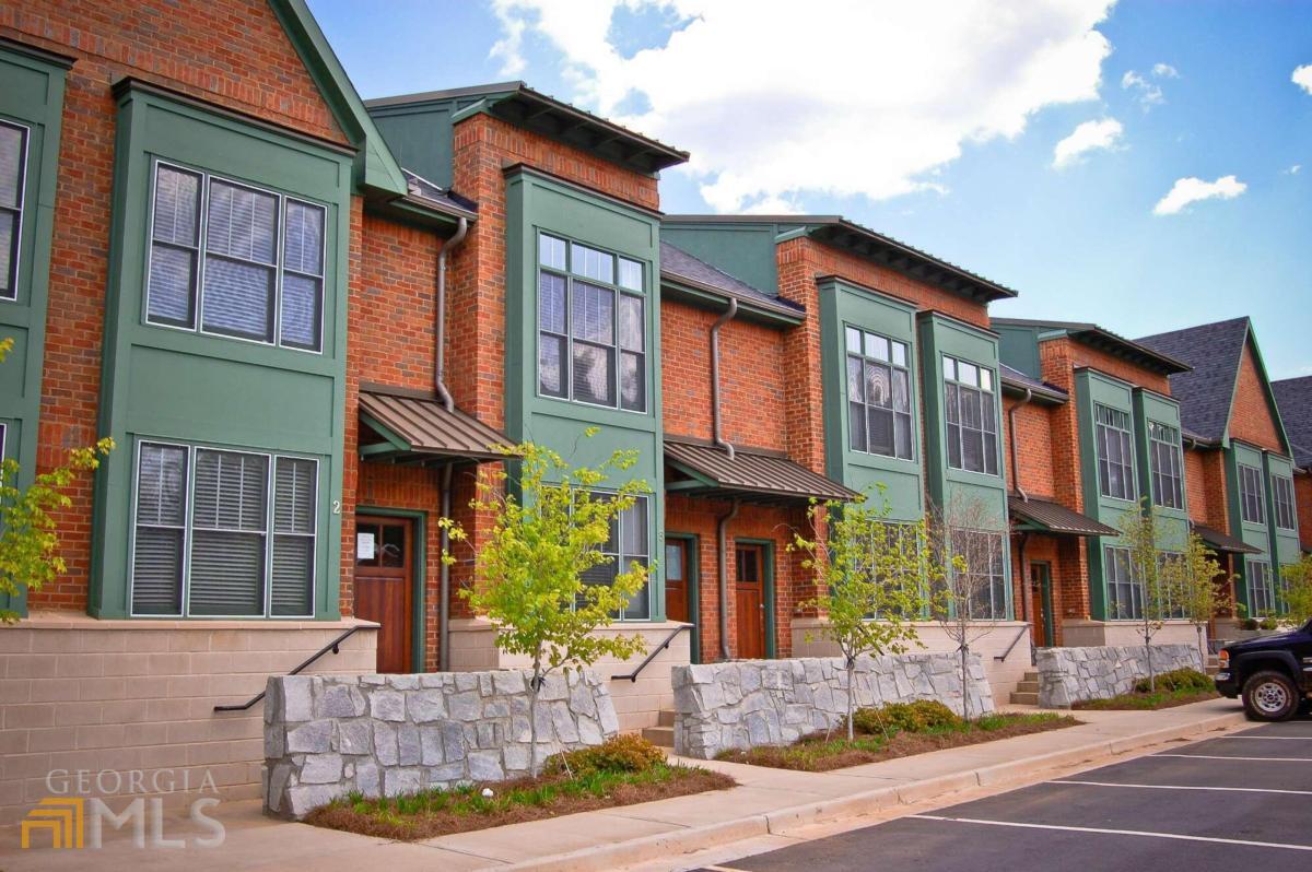 a front view of a building with street view