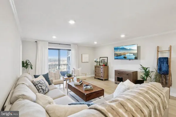 $399,900 | 21033 Valley Forge Circle, Unit 1033, King of Prussia, PA 19406