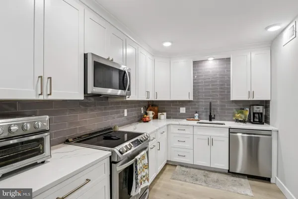 $399,900 | 21033 Valley Forge Circle, Unit 1033, King of Prussia, PA 19406