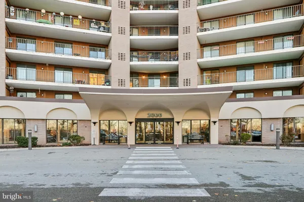 $399,900 | 21033 Valley Forge Circle, Unit 1033, King of Prussia, PA 19406