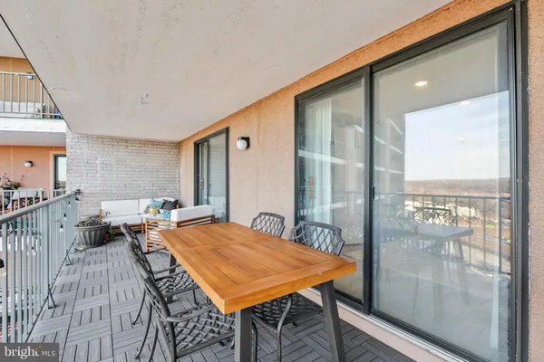 $399,900 | 21033 Valley Forge Circle, Unit 1033, King of Prussia, PA 19406