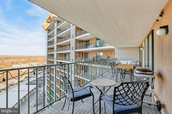 $399,900 | 21033 Valley Forge Circle, Unit 1033, King of Prussia, PA 19406