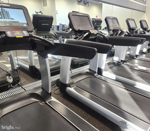 $399,900 | 21033 Valley Forge Circle, Unit 1033, King of Prussia, PA 19406