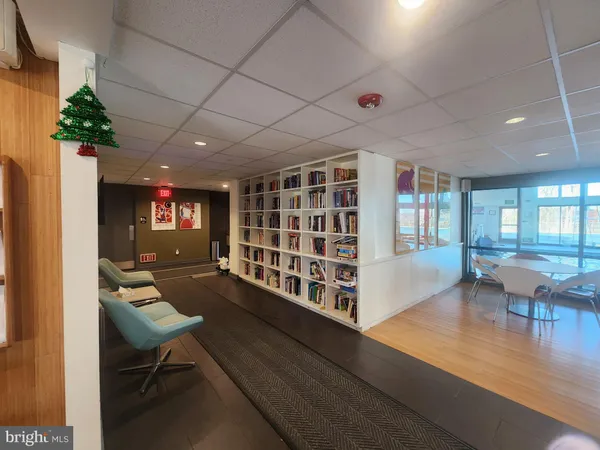 $399,900 | 21033 Valley Forge Circle, Unit 1033, King of Prussia, PA 19406