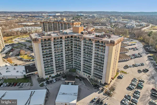 $399,900 | 21033 Valley Forge Circle, Unit 1033, King of Prussia, PA 19406