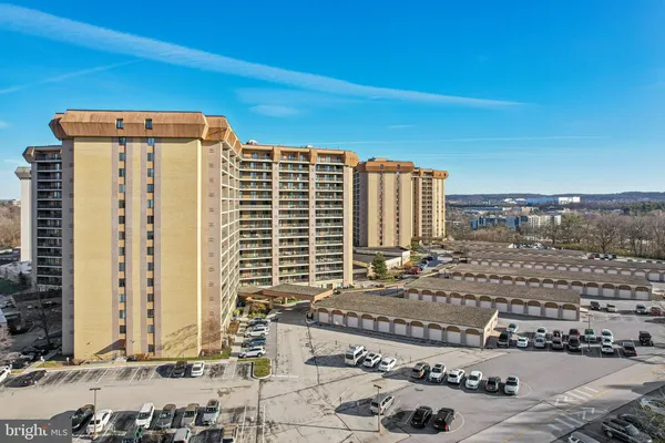 $399,900 | 21033 Valley Forge Circle, Unit 1033, King of Prussia, PA 19406