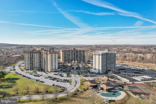 $399,900 | 21033 Valley Forge Circle, Unit 1033, King of Prussia, PA 19406