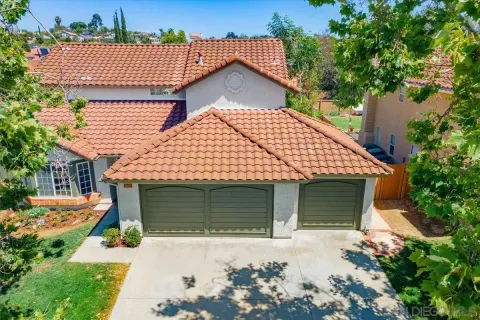 $965,000 | 1726 Las Palmas Lane, Escondido, CA 92026