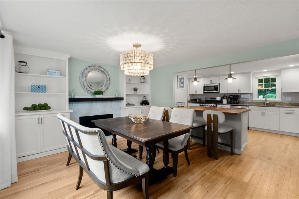 29 Laurel Road Norwood, MA 02062 - Photo 3 of 32 Gallery Image 3