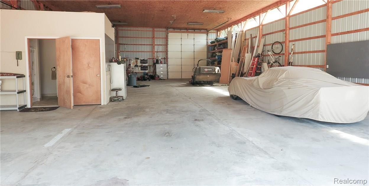 6108 Pine Knob Road Clarkston, MI 48348 - Photo 10 of 48 Heated and has a Concrete Floor