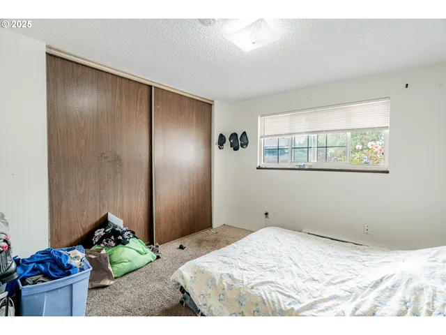 $1,400,000 | 4811 Northeast Prescott Street, Portland, OR 97218