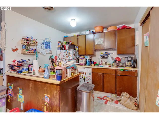 $1,400,000 | 4811 Northeast Prescott Street, Portland, OR 97218