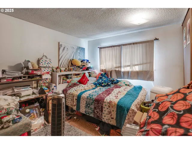 $1,400,000 | 4811 Northeast Prescott Street, Portland, OR 97218