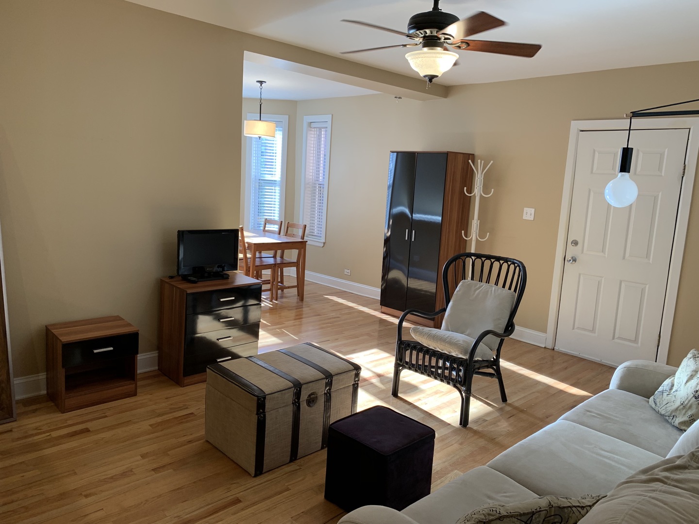 4109 North Sheridan Road, Unit 2S Chicago, IL 60613 - Photo 14 of 15