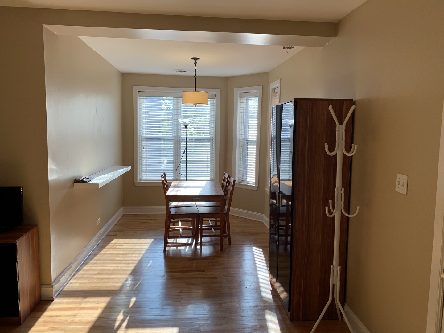 4109 North Sheridan Road, Unit 2S Chicago, IL 60613 - Photo 3 of 15