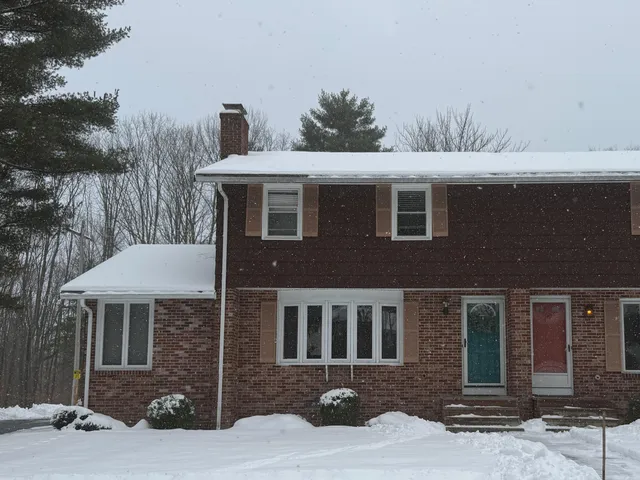 $315,000 | 41 Villa Road, Unit 41, Westbrook, ME 04092