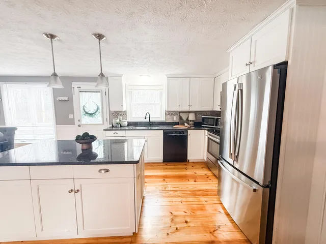 $315,000 | 41 Villa Road, Unit 41, Westbrook, ME 04092