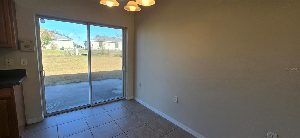 139 Juniper Loop Ocala, FL 34480 - Photo 4 of 13