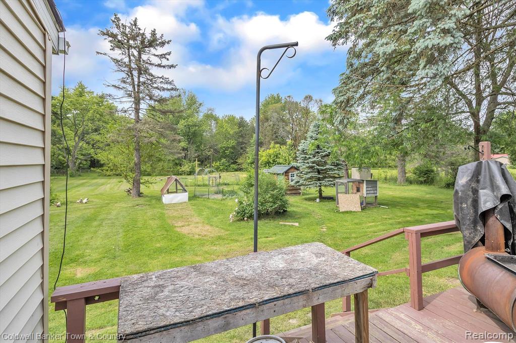 8112 Beecher Road Flushing, MI 48433 - Photo 32 of 59
